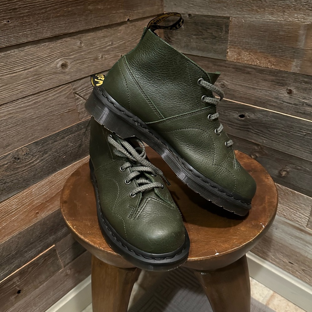 Dr. Martens Men's Green Leather Boots